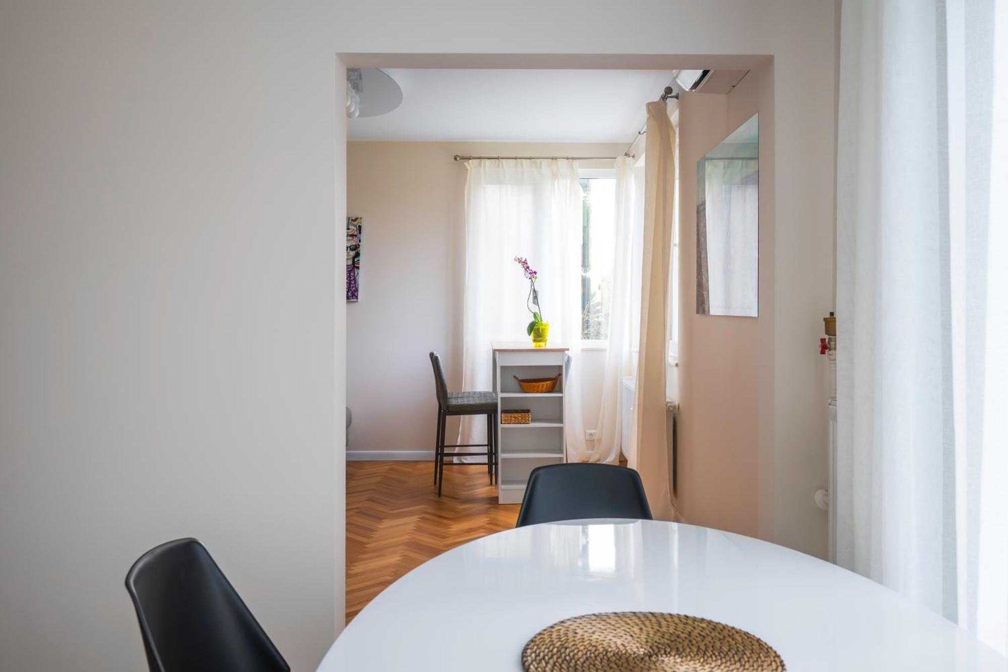 New With The Best View - 2Bd Bright Flat Near Ndk София Екстериор снимка